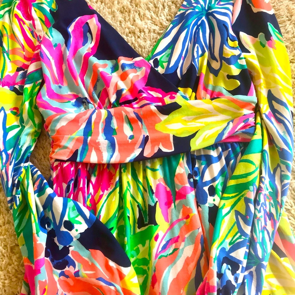 Lilly Pulitzer dress, like new condition.